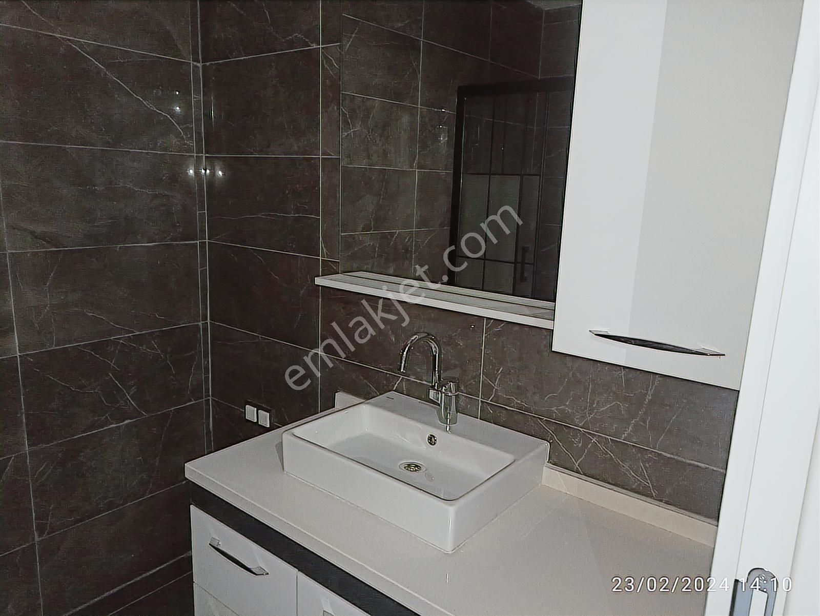 Esentepe Mahallesi Metropol Rezisansta 1+1 Kiralık Daire - Görsel 9
