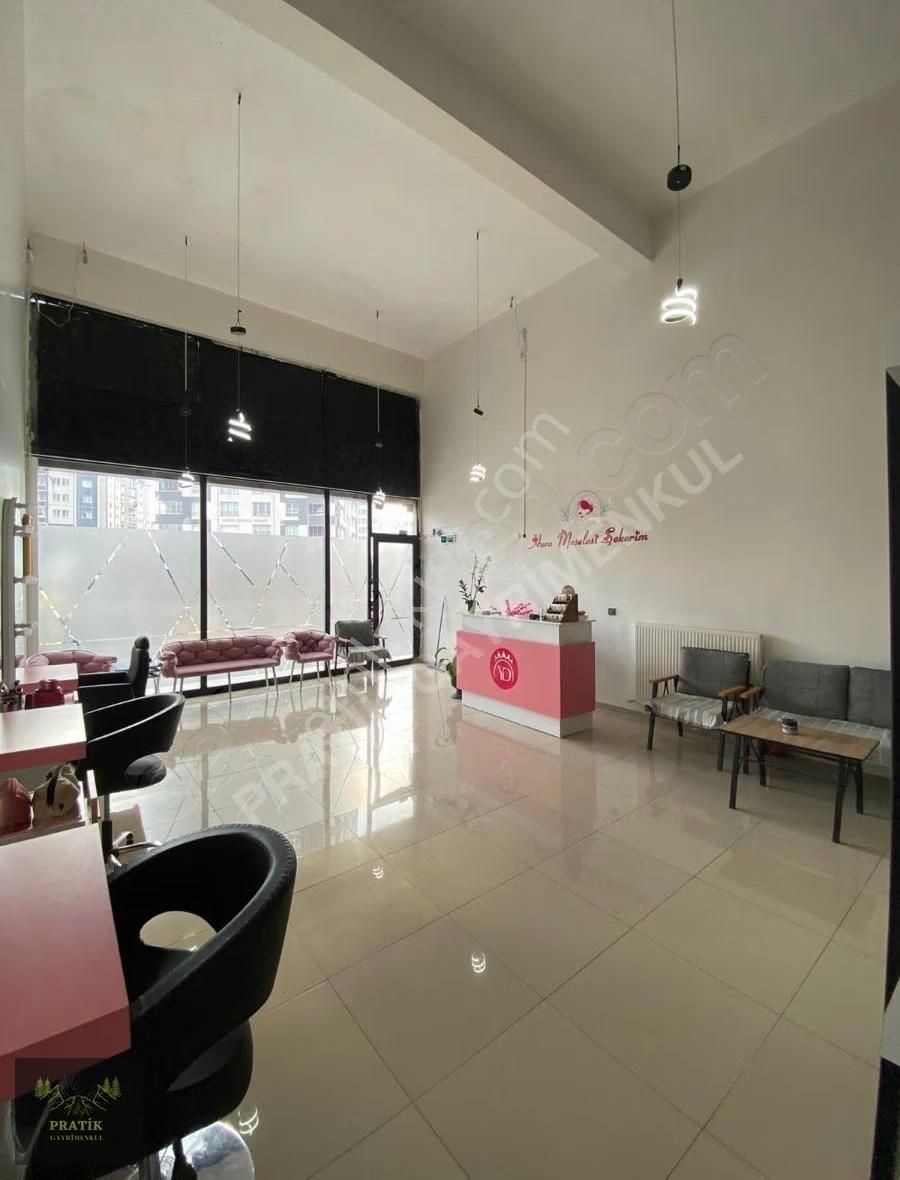 Pratik Den// İldem De Devren Kuaför Salonu - Görsel 7