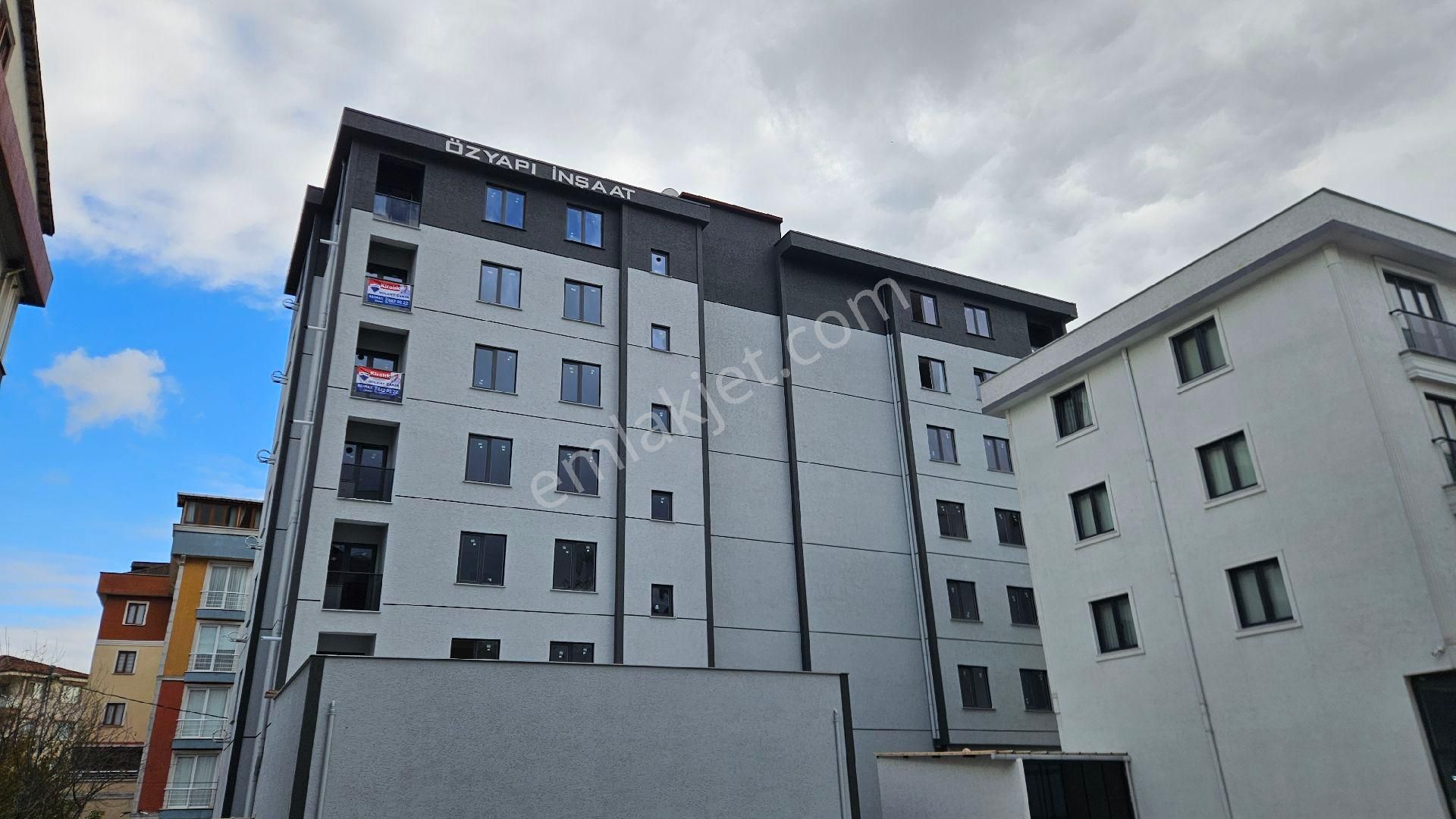 Pendik Kurtköyde Metroya Komşu Kiralık 2+1sıfır Balkonlu Daire - Görsel 6