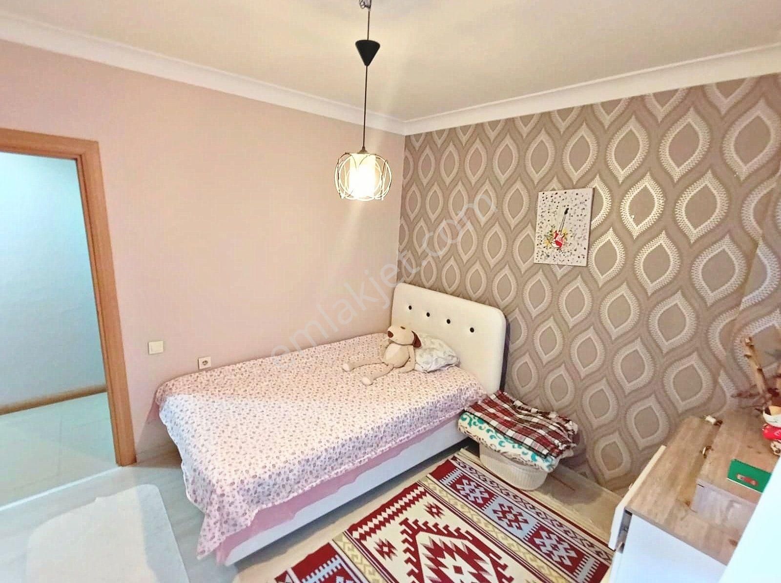 Kaletepe Mah. Demirdağ Cad. Üzeri Güney Cephe Kapalı Garajlı 4+1 - Görsel 14