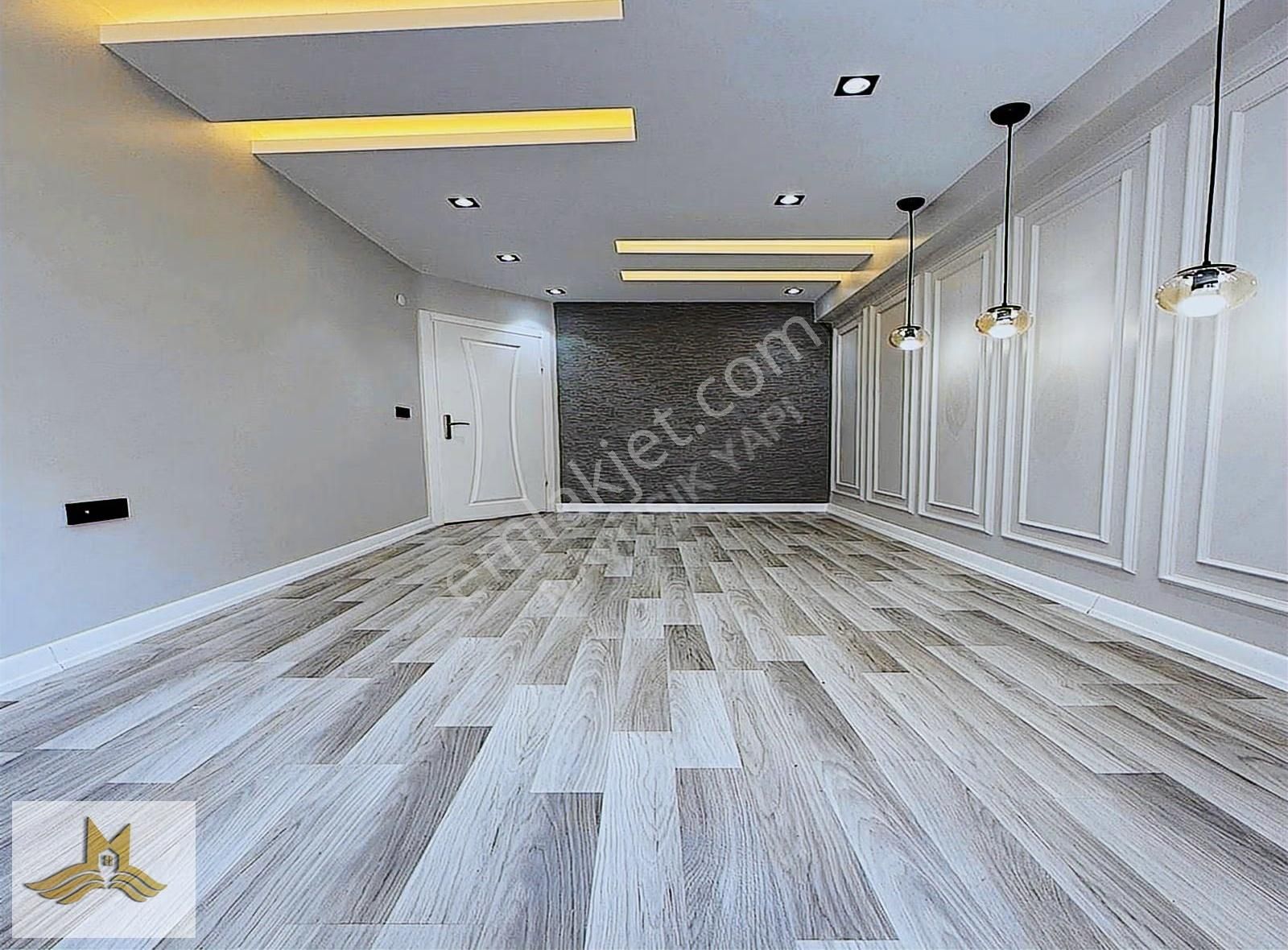 Marmara Park Avm'nin Arkasında 2+1 Ebeveyn Banyolu Arakat Daire!