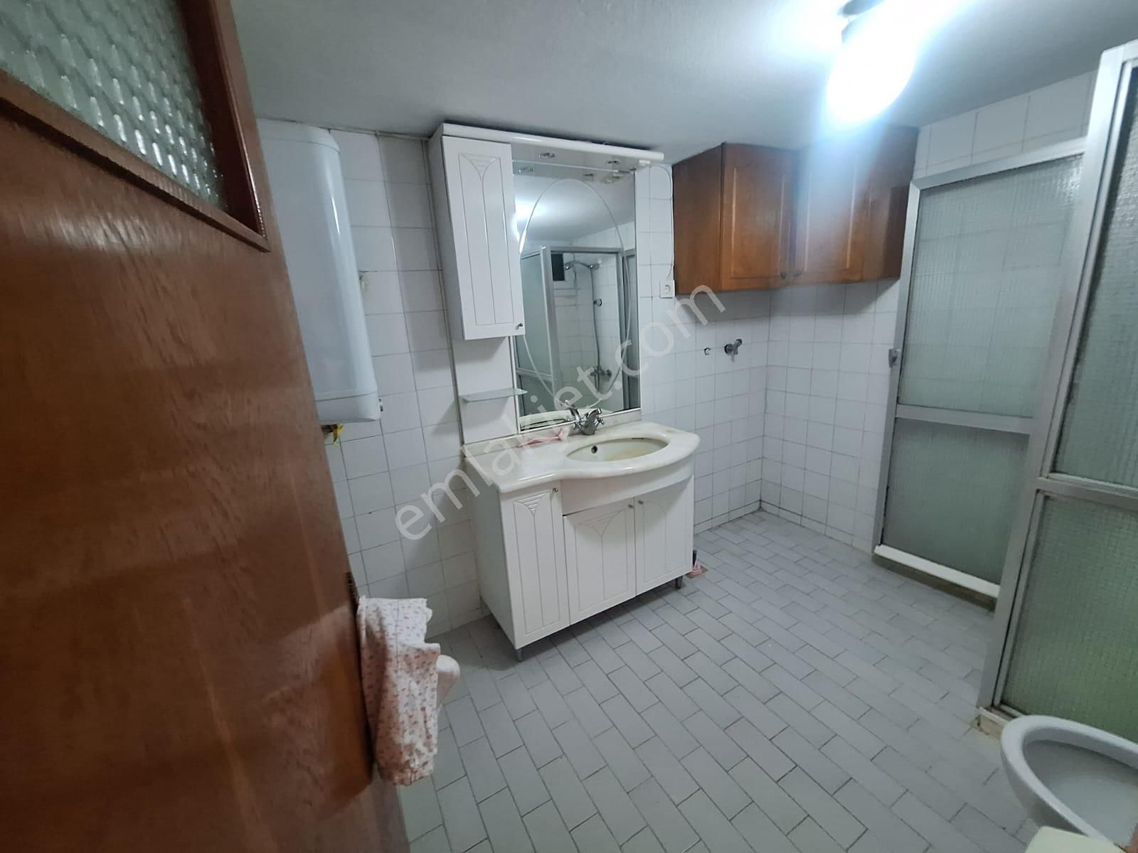 İnönü Cadde Üzeri Asansörlü Oto Parklı - Görsel 12