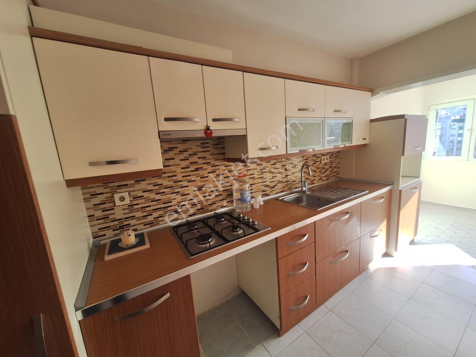 İnönü Cadde Üzeri Asansörlü Oto Parklı - Görsel 11