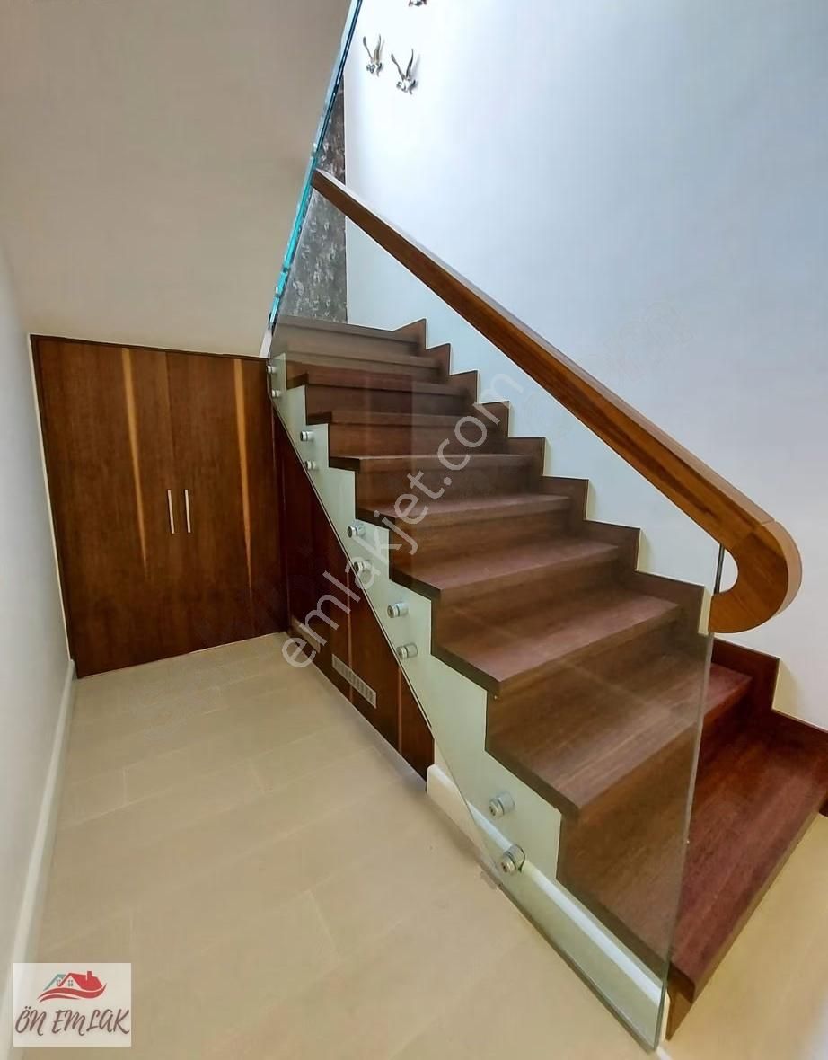 Yalıkavakta Muhteşem Deniz Manzaralı 6+2 Ultra Lüks Villa! - Görsel 11