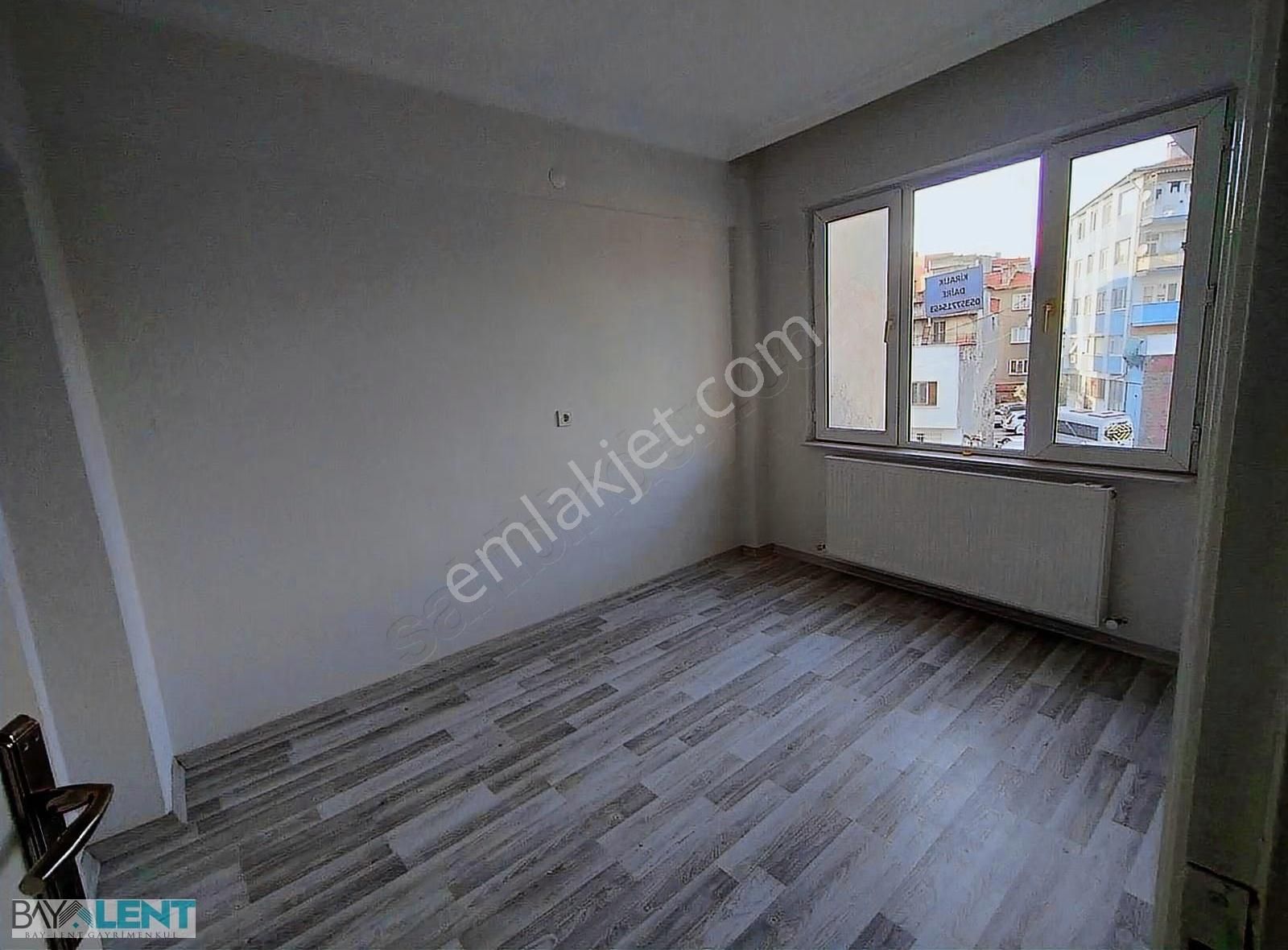 Ege Mahallesinde Demirciler Caddesi Yanında Kiralık 2+1 Daire - Görsel 13