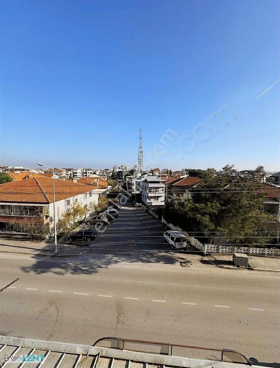 Baylent Gayrimenkulden Aynı Katta 2+1 - Görsel 2