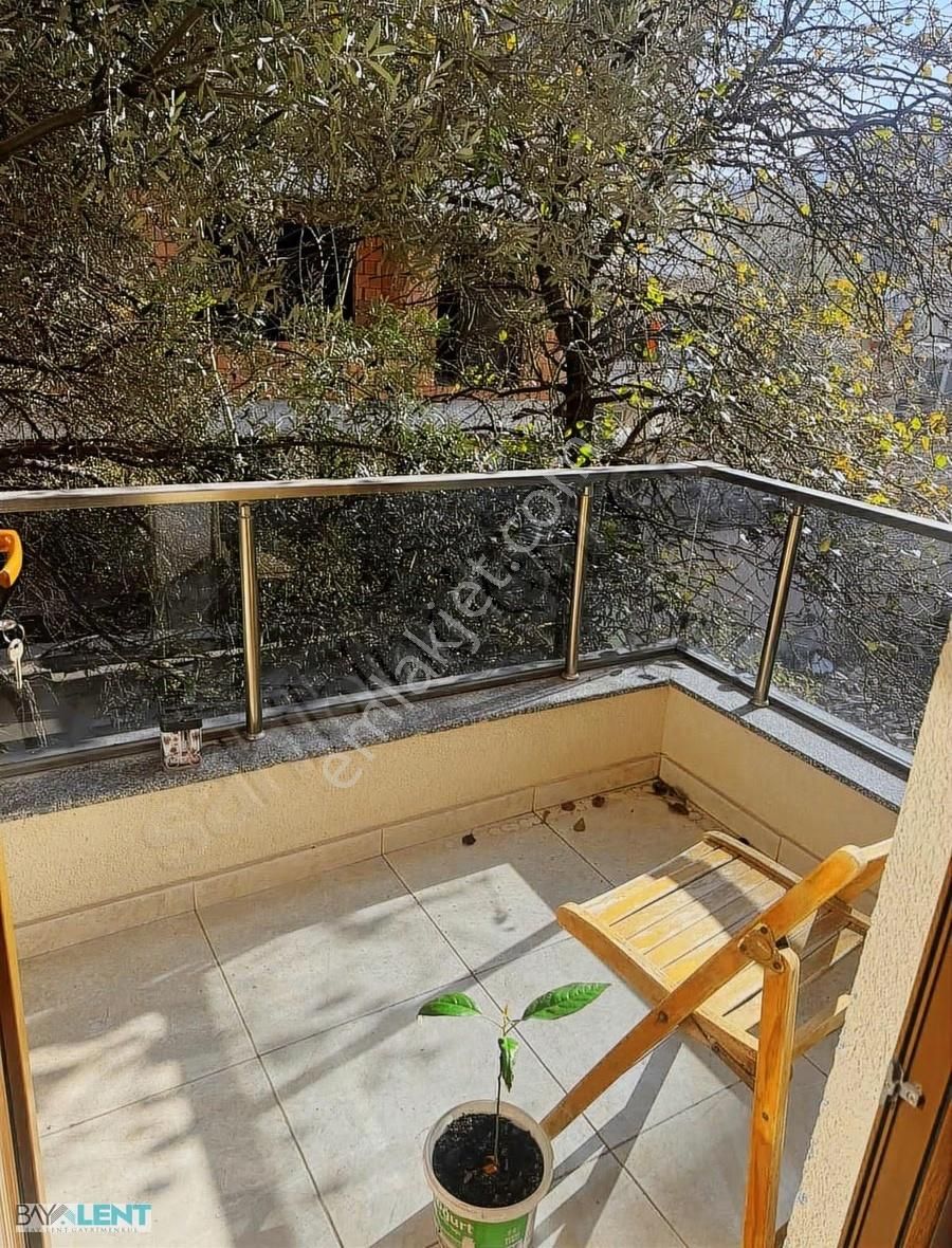 İzmir Yolu Üzeri Ara Kat Asansörlü 1+1 Eşyalı Daire - Görsel 4