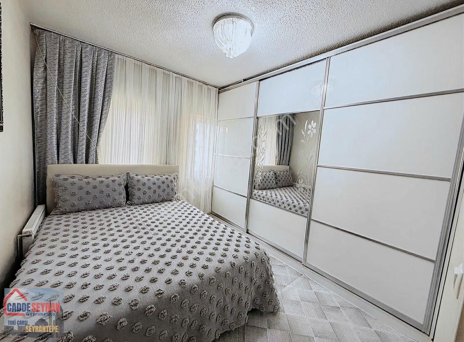 Cadde Seyrandan Satlık 2+1 İçi Ful Yapılı - Görsel 4