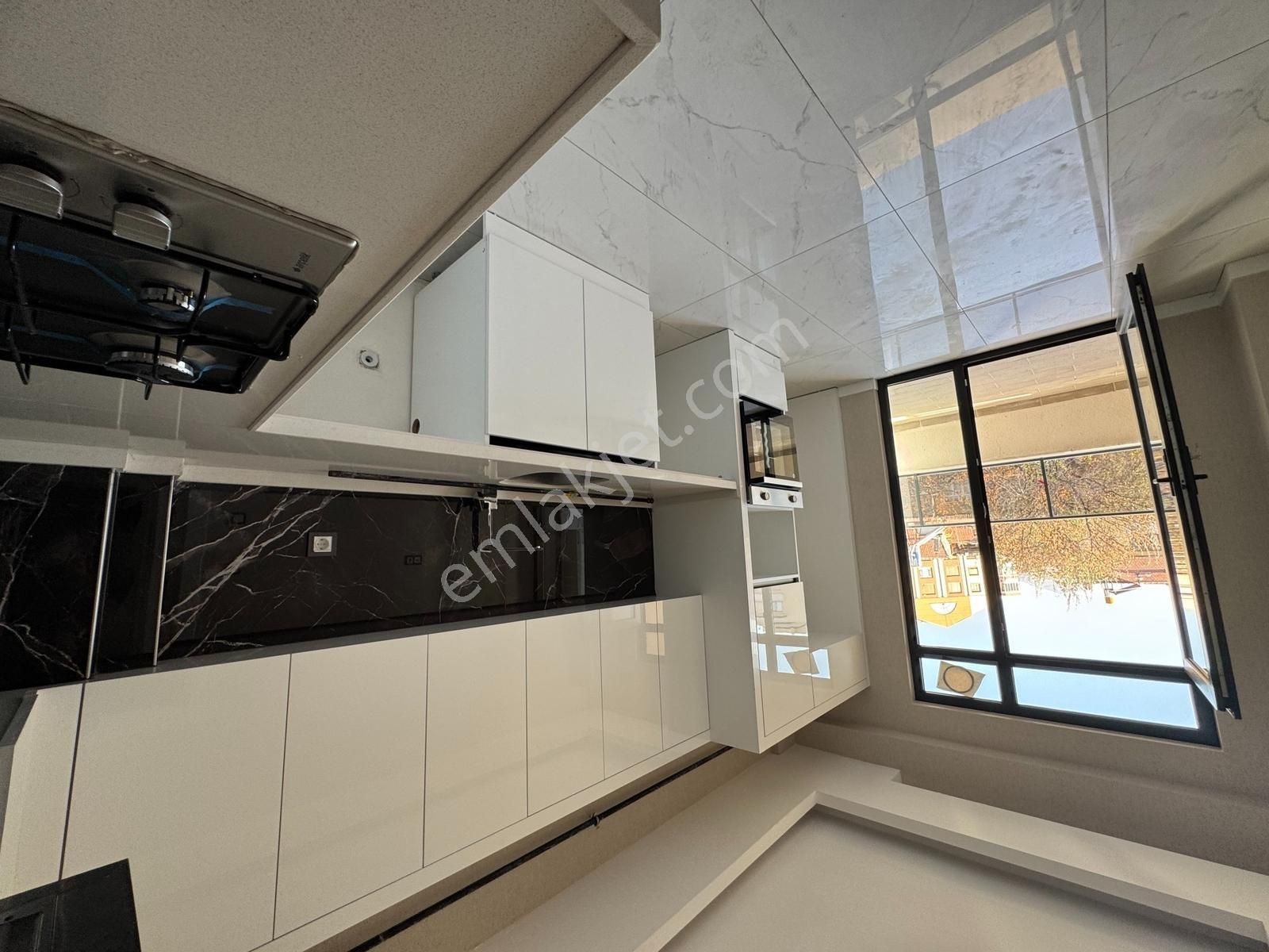 Akşemsettin Mahallesinde Yeni Teslim, Site İçinde 2+1 Daire - Görsel 17