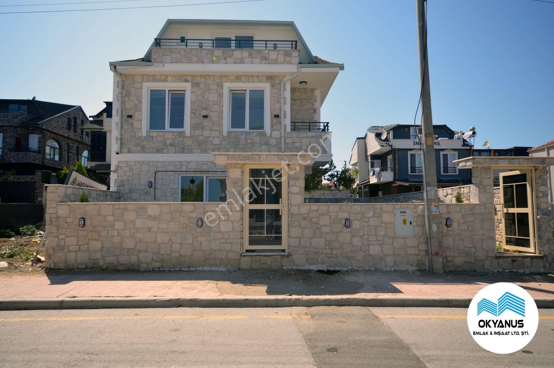 Kocaali De Deniz Manzaralı Havuzlu Taş Detaylı 3+1 Villa - Görsel 32