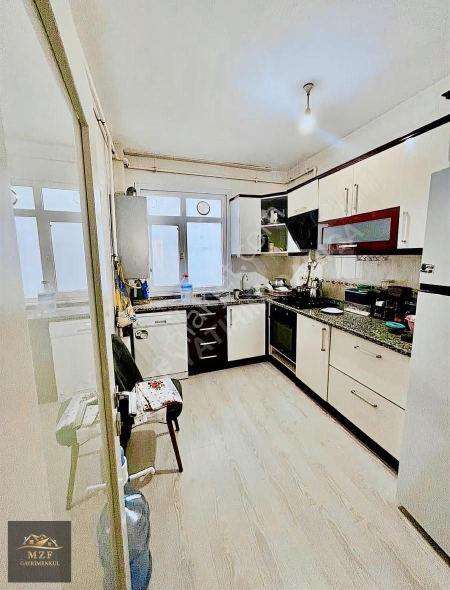 İstasyon Caddesi Yakını 3+1 Geniş Kullanım Alanı Arakat Daire - Görsel 3