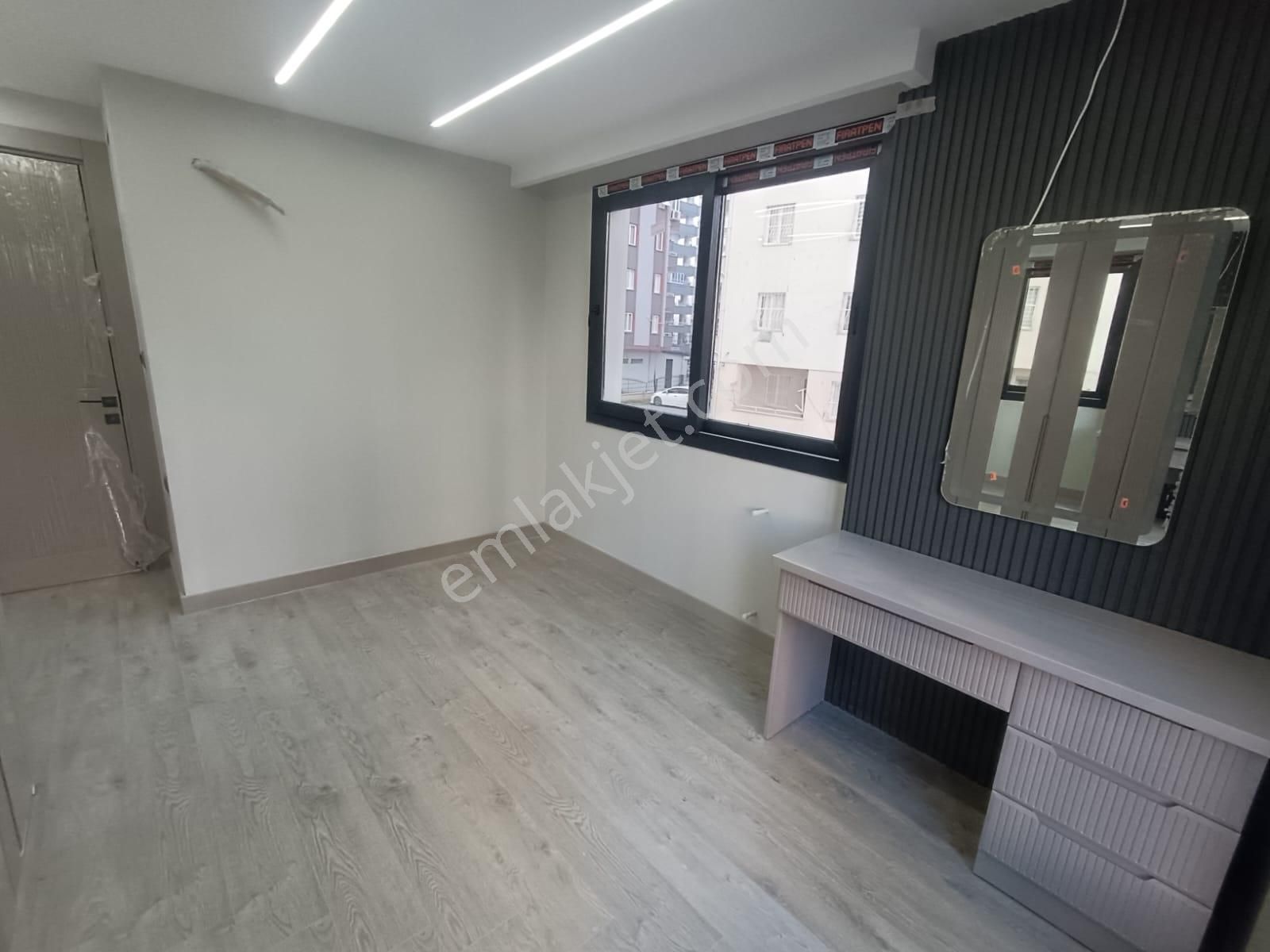 Yurt Mah. Yeşil Fırın Civarı 2+1 Açık Mutfak+fore Kazıklı+radya Temelli - Görsel 11