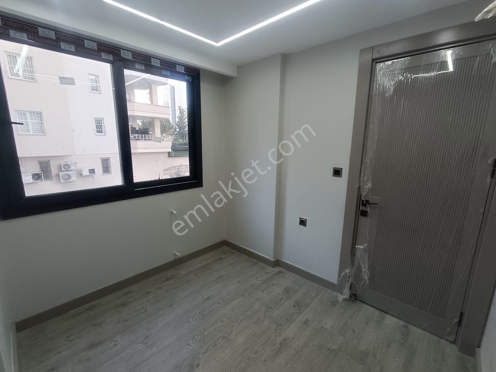 Yurt Mah. Yeşil Fırın Civarı 2+1 Açık Mutfak+fore Kazıklı+radya Temelli - Görsel 16