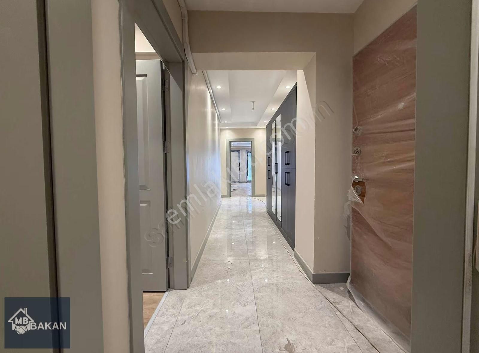 Bakan Gayrimenkul | Fırsat 3+1 180 M2 Yüksek Kredi İmkanı!! - Görsel 11