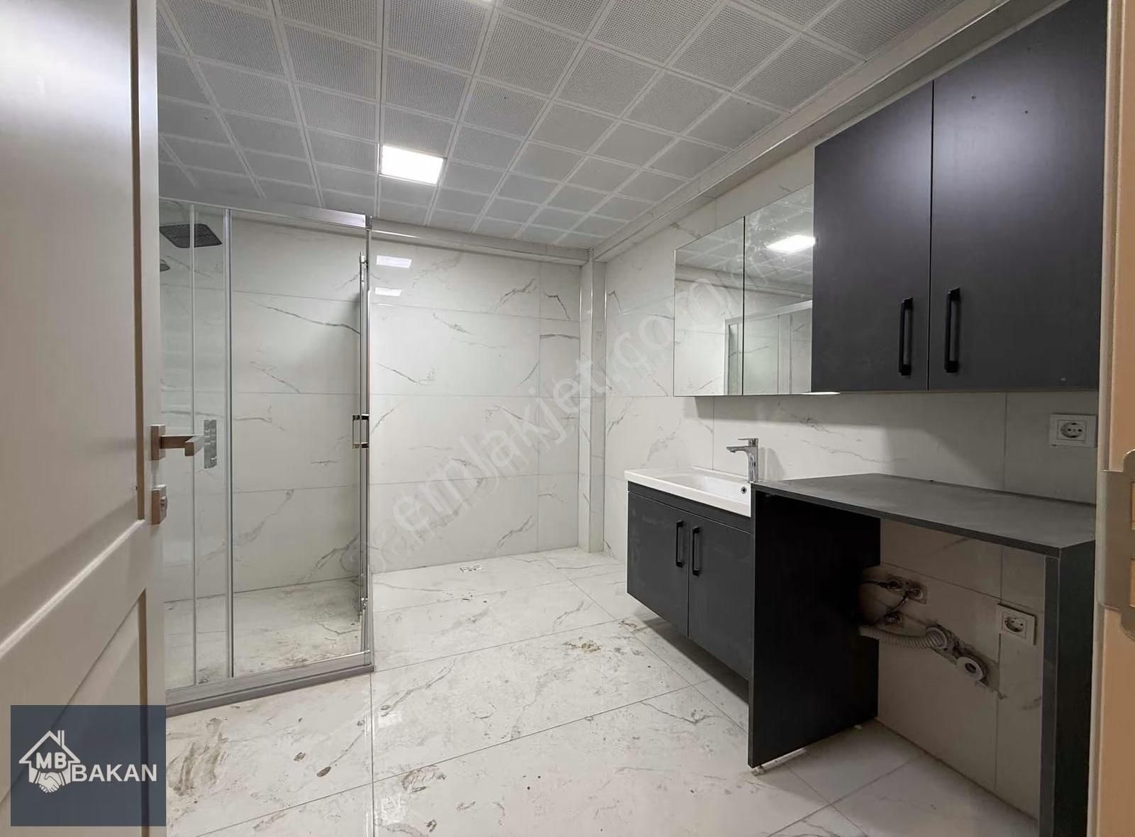 Bakan Gayrimenkul | Fırsat 3+1 180 M2 Yüksek Kredi İmkanı!! - Görsel 10