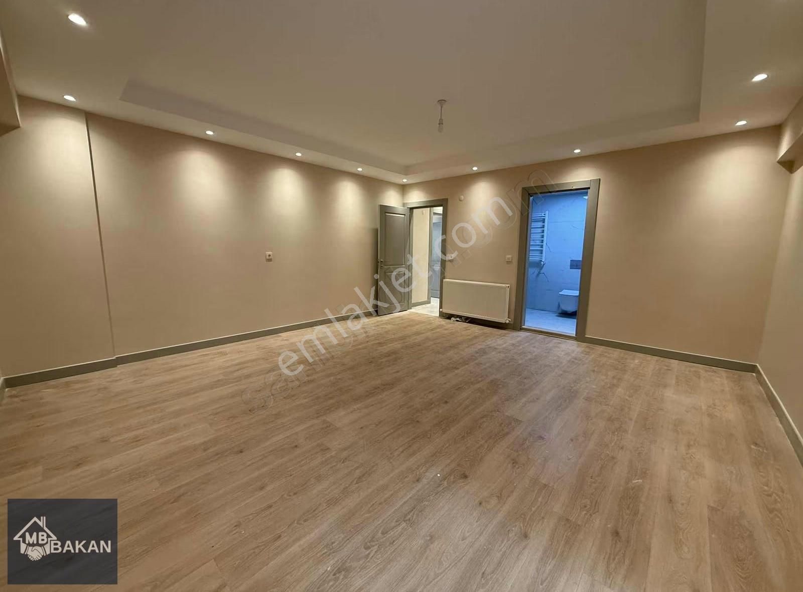 Bakan Gayrimenkul | Fırsat 3+1 180 M2 Yüksek Kredi İmkanı!! - Görsel 16