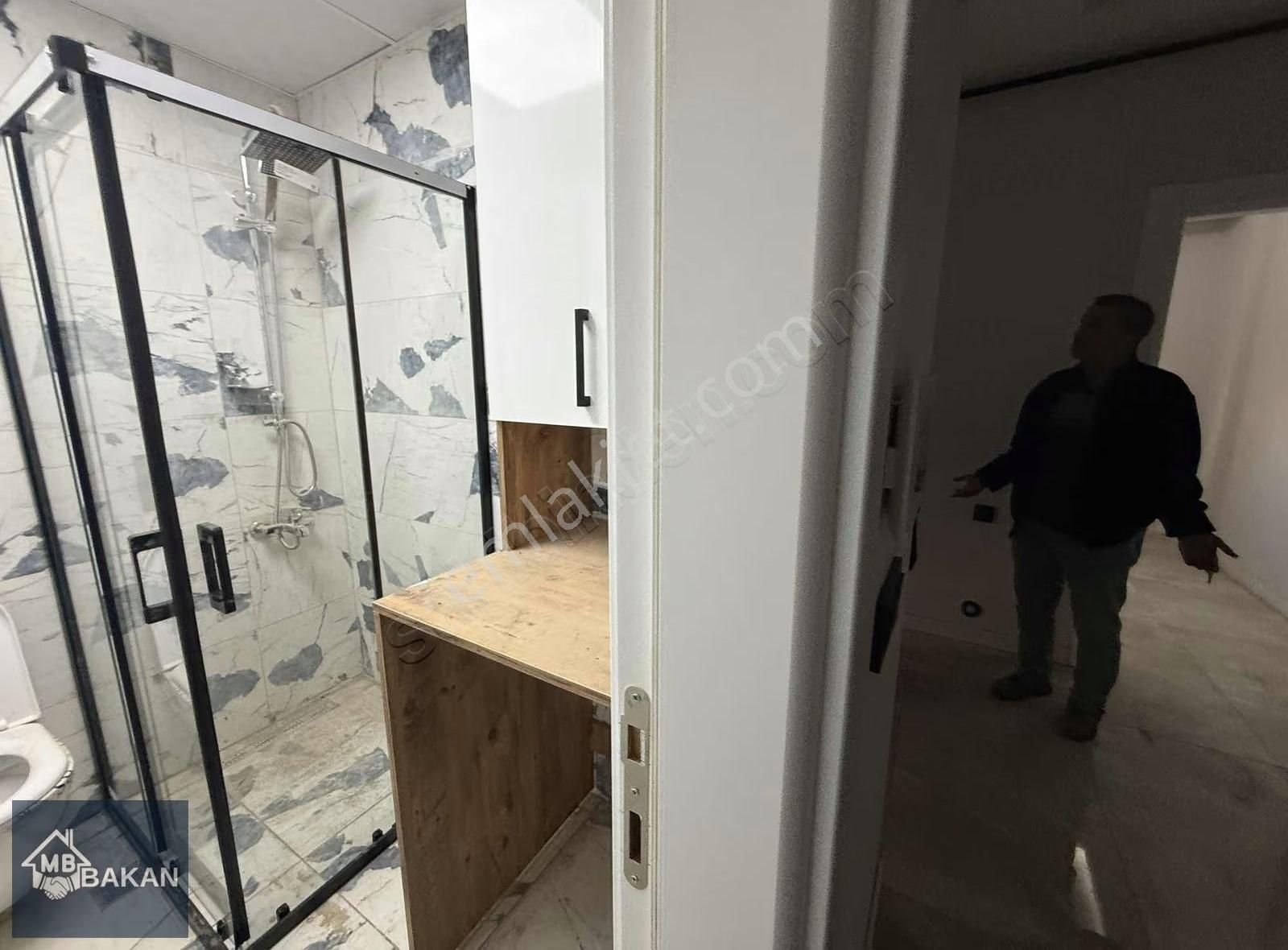 Bakan'dan Havuzlu Sitede Yüksek Giriş 2+1 Kapalı Mutfak - Görsel 13