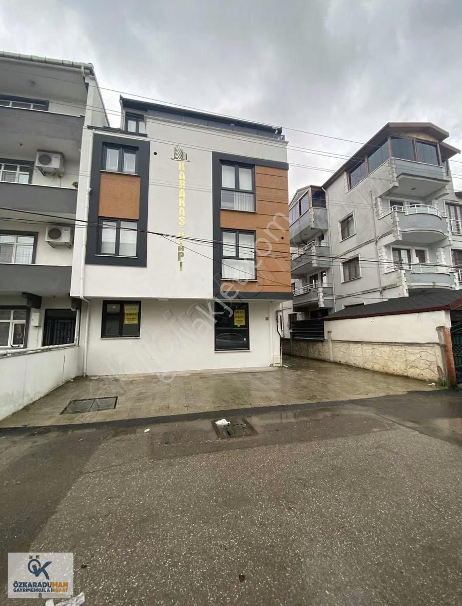 Kartepe Dumlupınar 1+1 İş Yeri