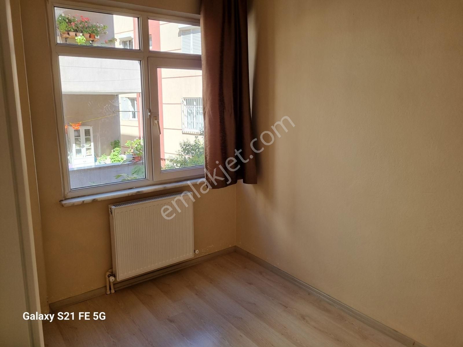 Kocamustafapaşa Merkezi Konum 1.arakat 70mk 2+1 - 25.000tl - Görsel 32