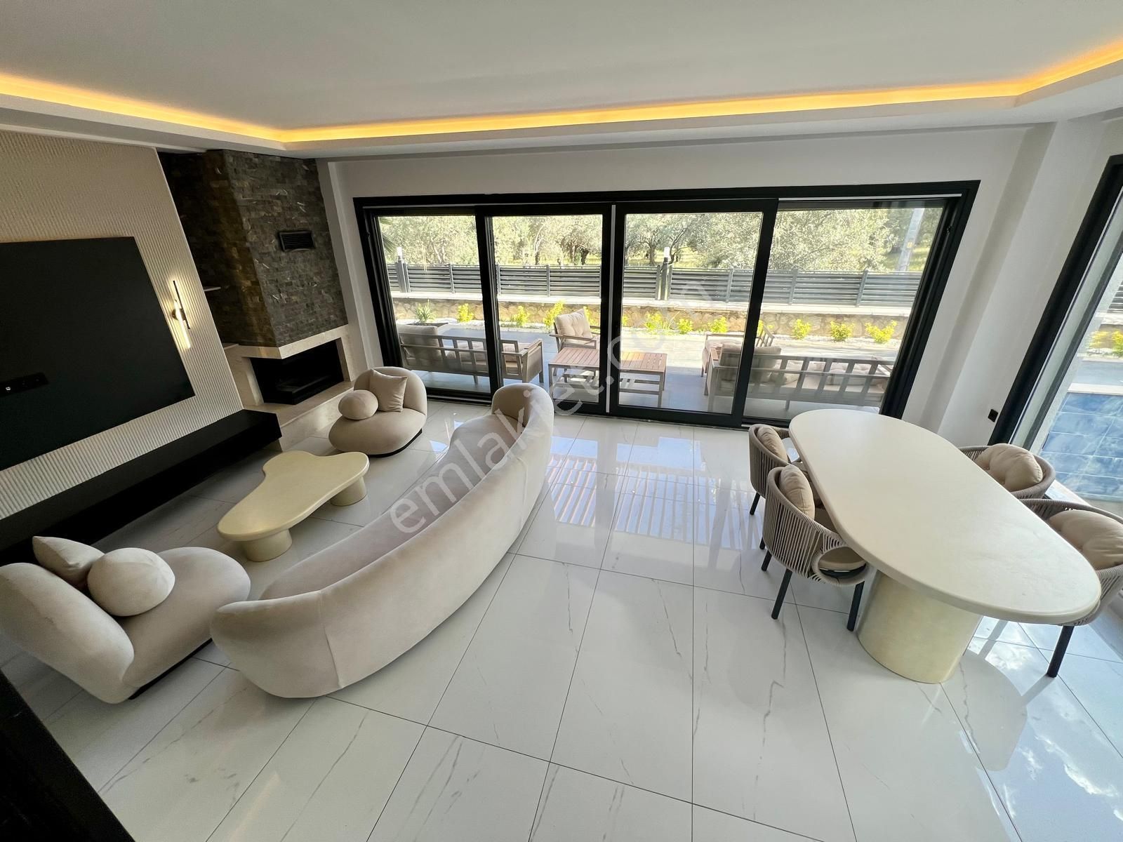 Akçay Aras Emlaktan Gürede Havuzlu Muhteşem Villalar - Görsel 14