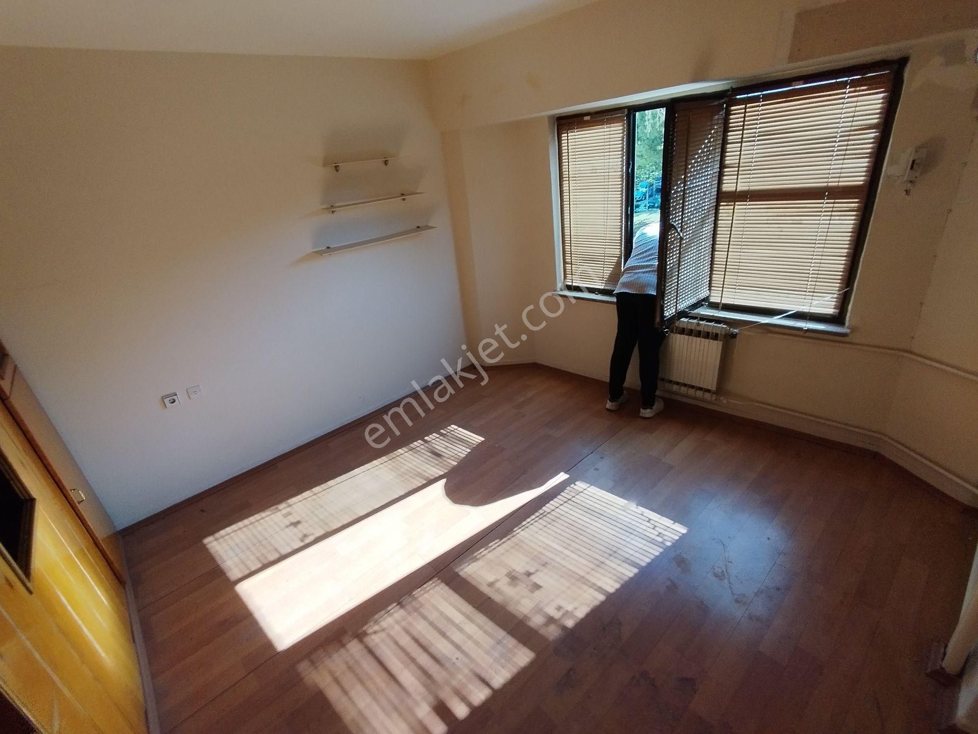 Denizli G.m.k.bulvarı Çınar Merkez Bankası Karşısı 1.kat Ofis - Görsel 9