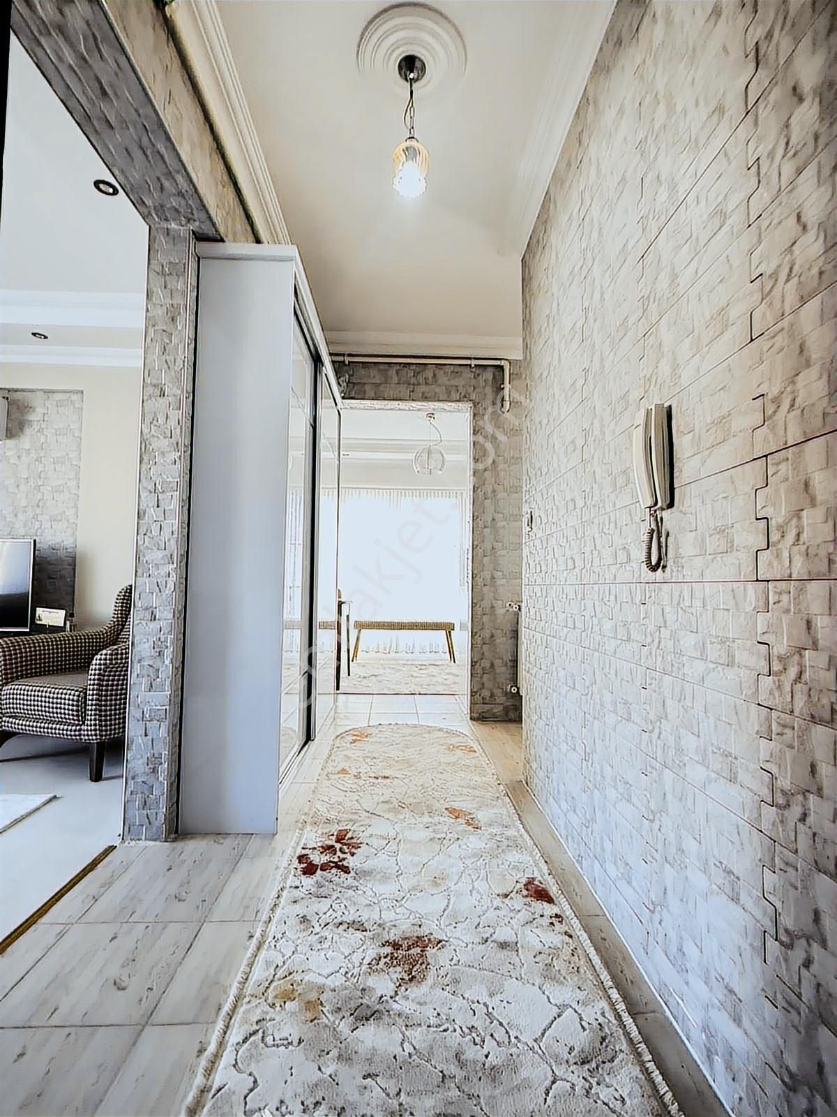 Binyapı'dan Feslikan Atatürk Okulu Yakını Ara Kat Lüks Daire ! - Görsel 19