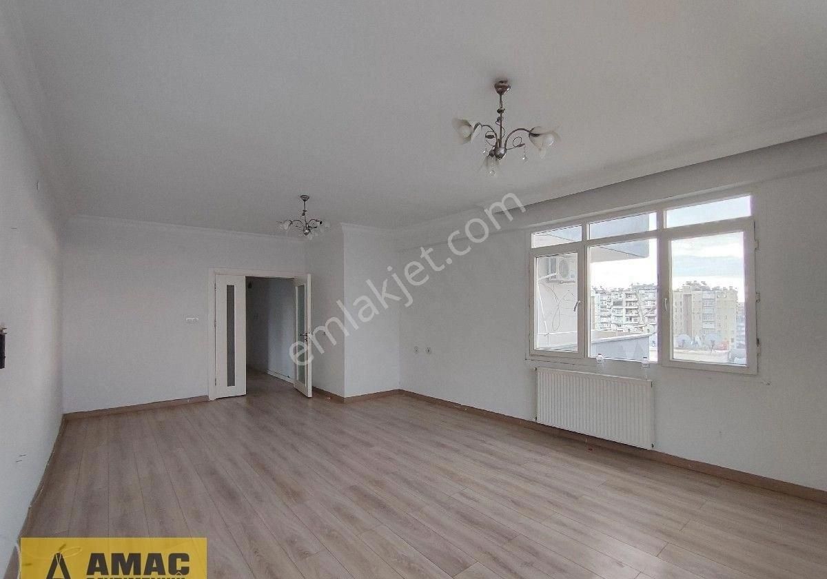 Mavi Bulvar'da Barajyoluna Yakın Full Exstralı Geniş Daire - Görsel 35