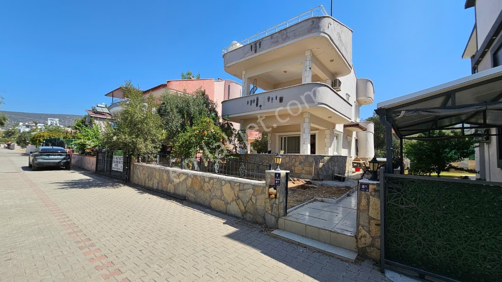 Akbük Merkezde Müstakil Bahçeli, Otoparklı 3+1 Villa - Görsel 4