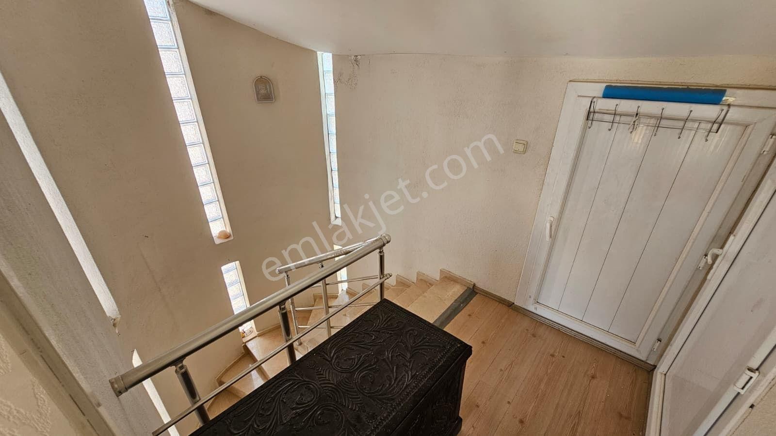 Akbük Merkezde Müstakil Bahçeli, Otoparklı 3+1 Villa - Görsel 24