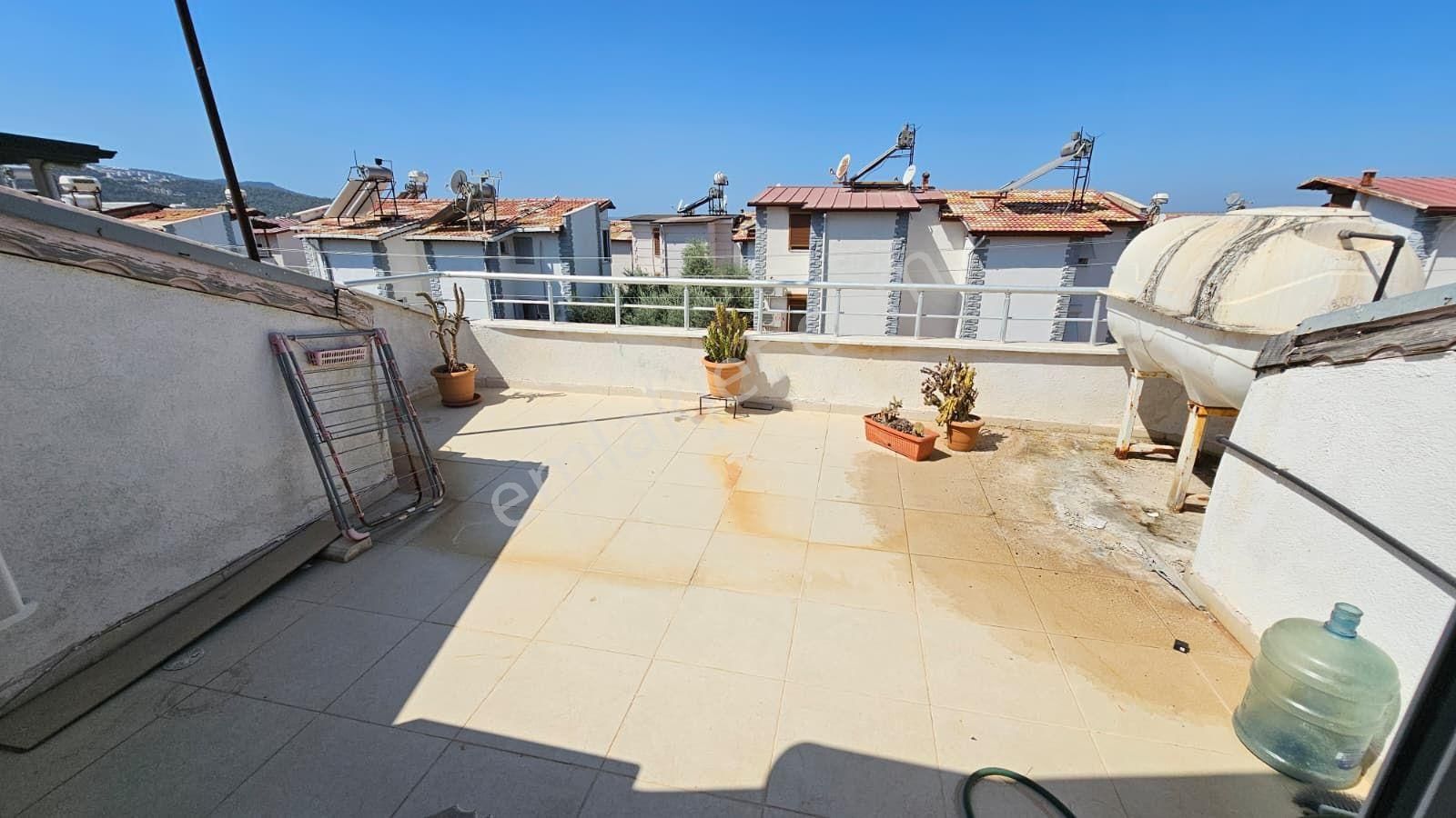 Akbük Merkezde Müstakil Bahçeli, Otoparklı 3+1 Villa - Görsel 19