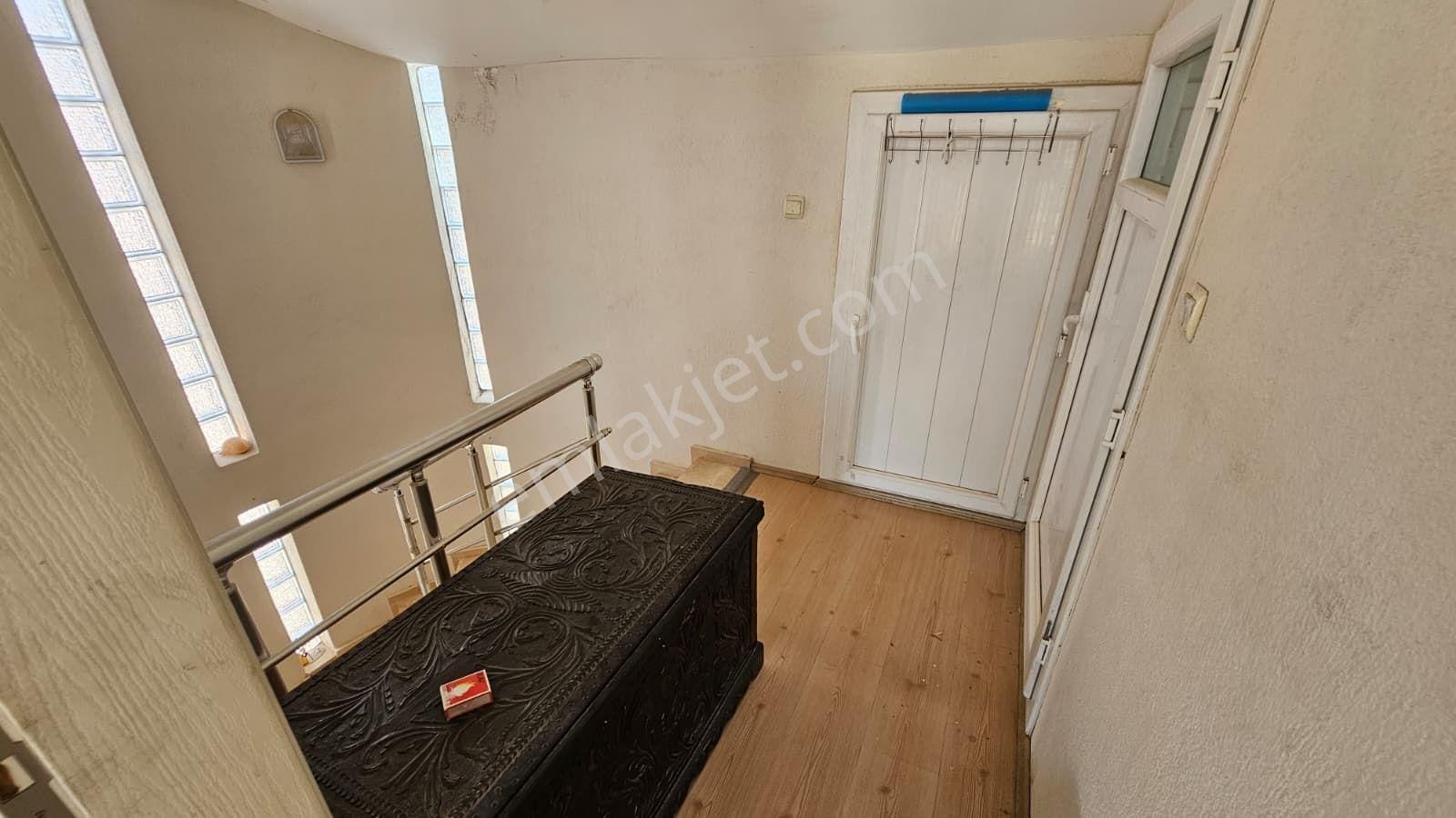 Akbük Merkezde Müstakil Bahçeli, Otoparklı 3+1 Villa - Görsel 28