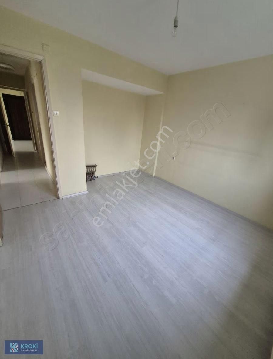 Krokiden Kiralık 3+1 Fatih Cami Yani Geniş Daire - Görsel 9