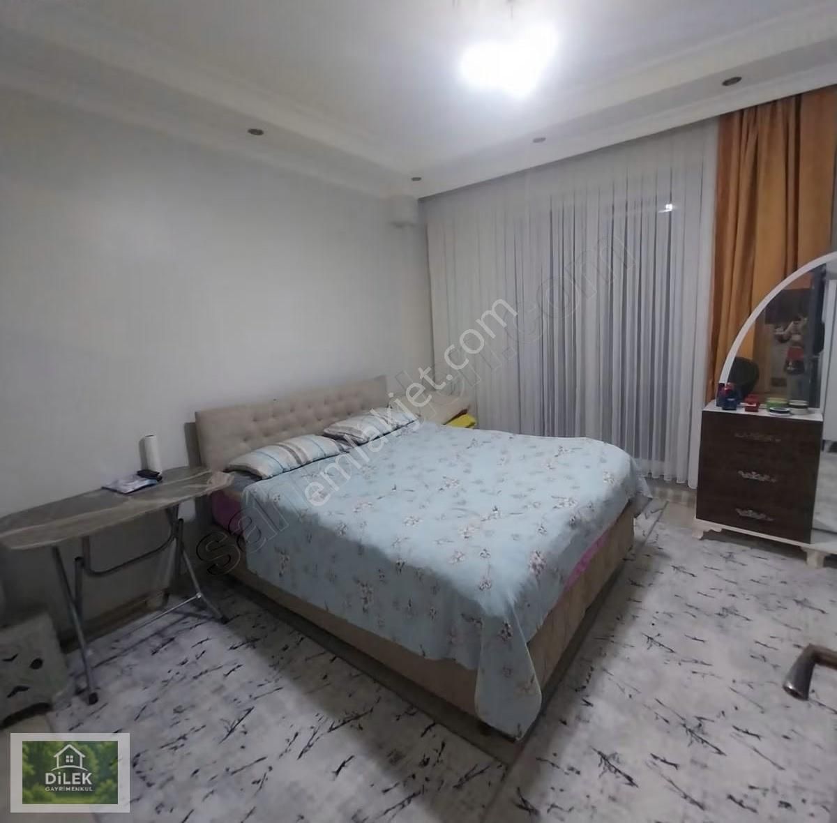 Maslakcesme Cad Ziraat Bankası Sokagında Kıralık Eşyalı Daıre - Görsel 3