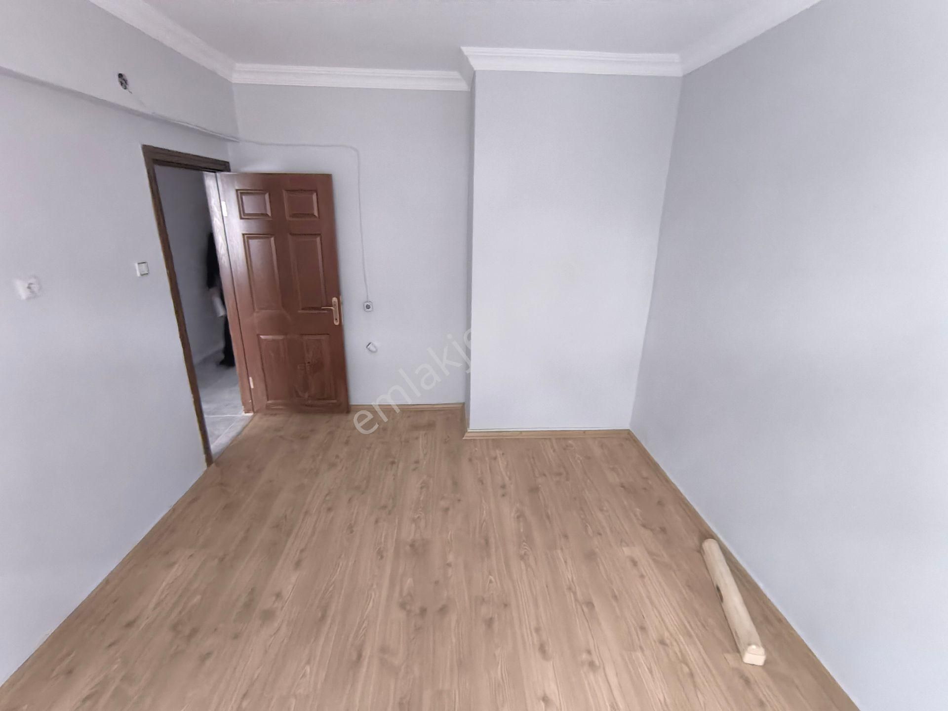 Anadolu'dan K.karabekir'de 3+1 100m2 Kombili Boyası Sıfır - Görsel 7