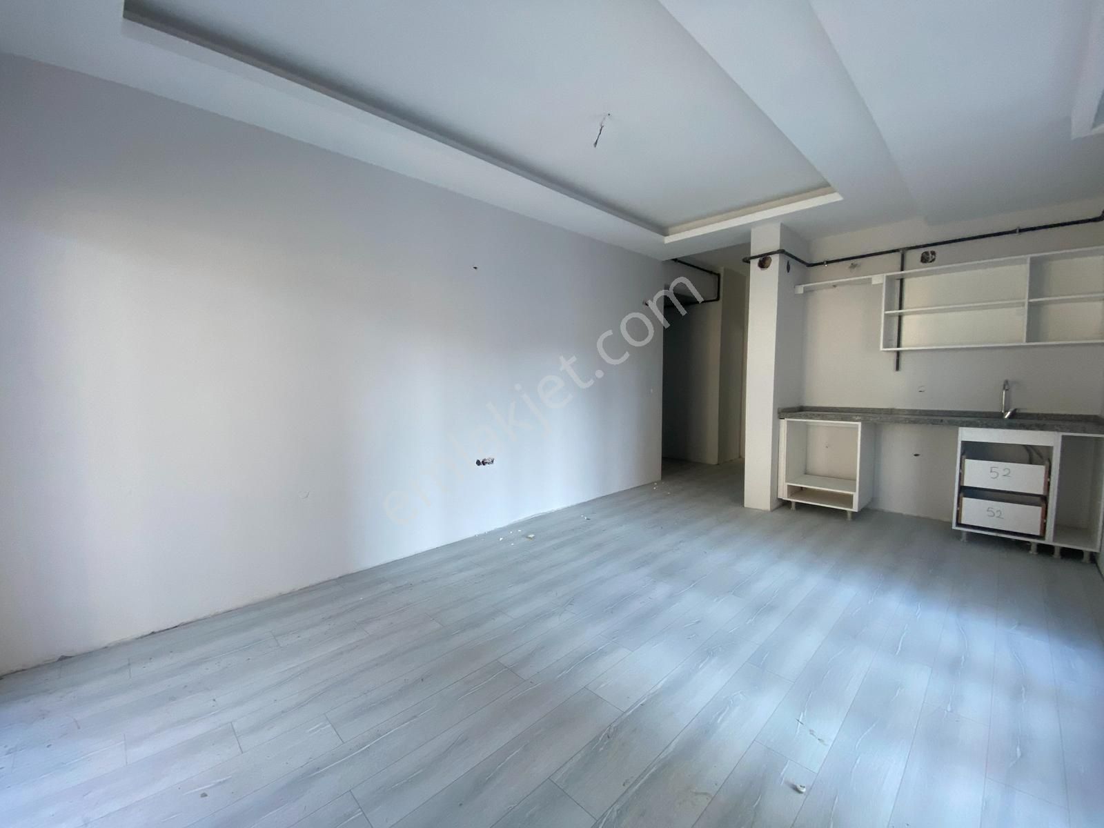 Göksu'dan Deniz Ve Orman Manzaralı Geniş 1+1 Fırsat Daire! - Görsel 3