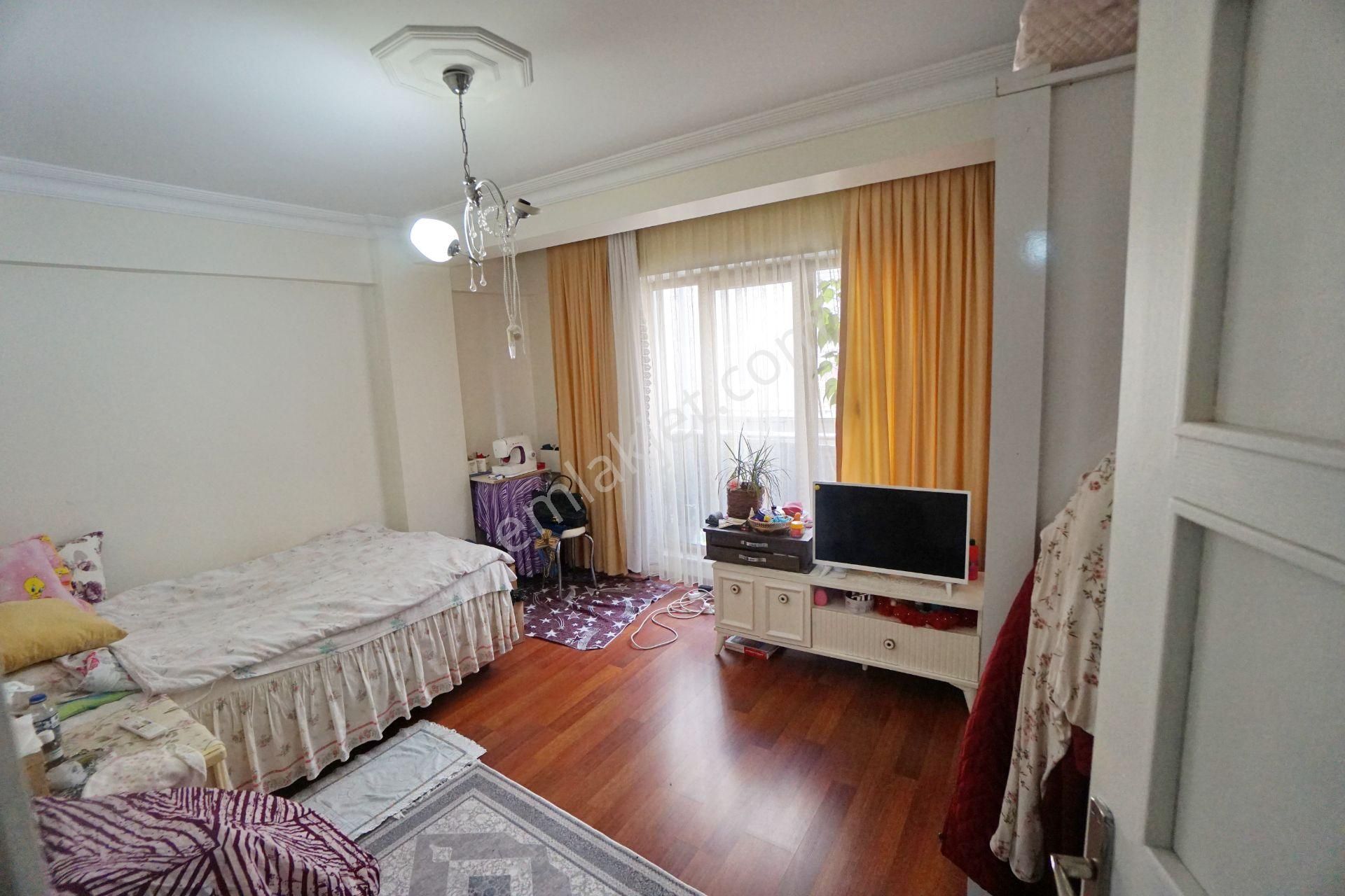 Meral R1848 Gültepede Yeni Katda Tek Geniş 130 M2 3+1 - Görsel 6