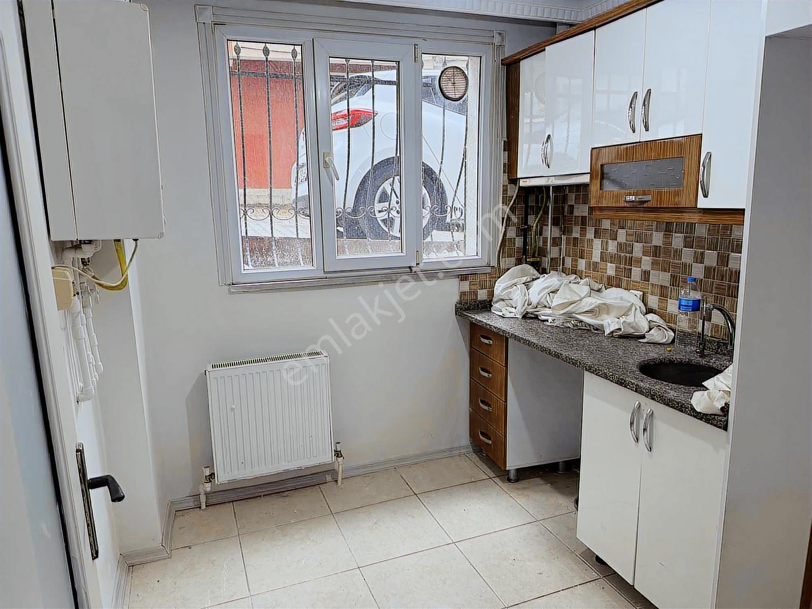 Esenyurt Yenikent / 2+1 65 M² / Yeni Tadilatlı Tertemiz Kiralık - Görsel 4