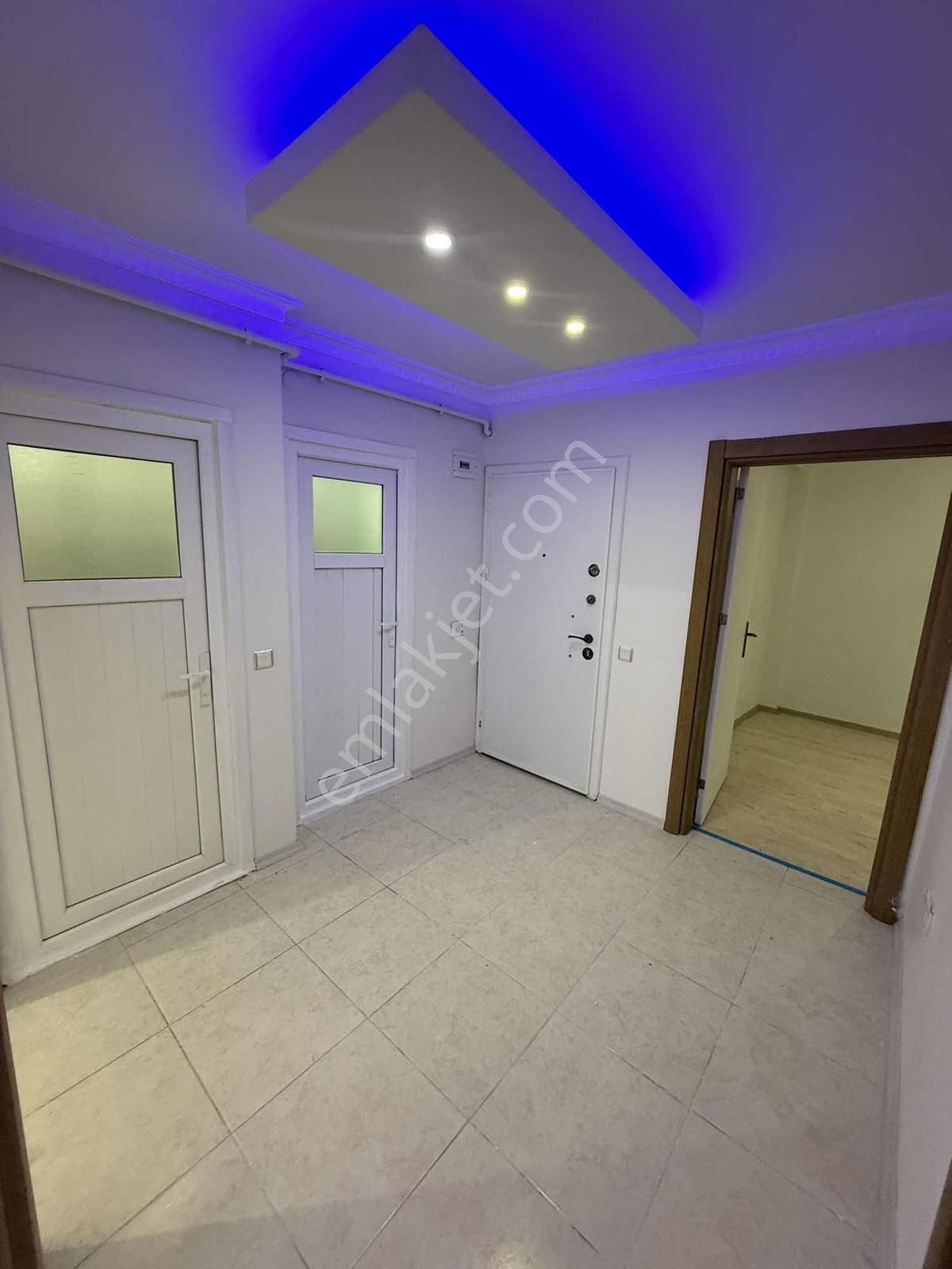 Esenyurt Yenikent / 2+1 65 M² Yeni Tadilatlı Açıklamayı Okuyunuz - Görsel 19