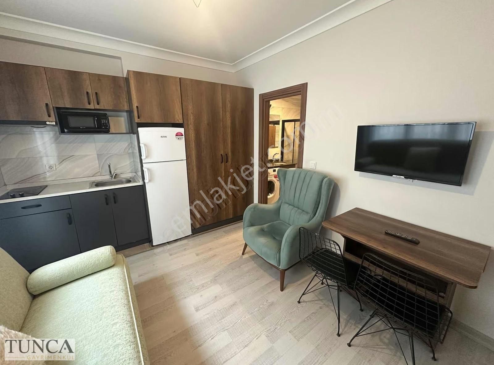 Küçükbakkalköy Çarşı'da Eşyalı Faturalar Dahil Stüdyo Daire - Görsel 3