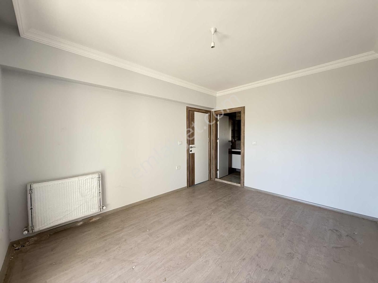 Merkezde Doğalgazlı 3+1 Geniş Daire!