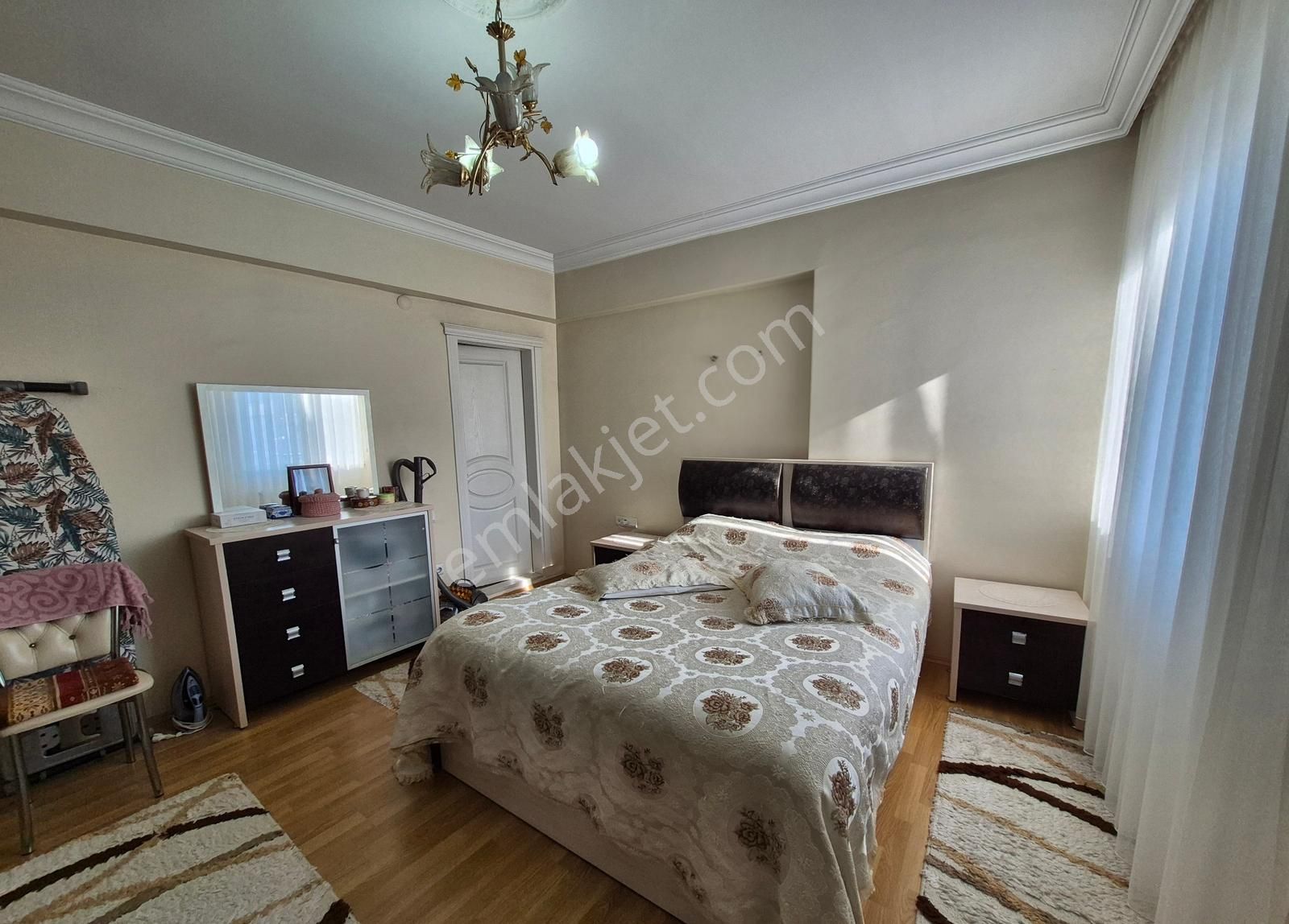 Derebahçe Yenişehir Sitesinde Yüzme Havuzlu Satılık 3+1 Daire - Görsel 14