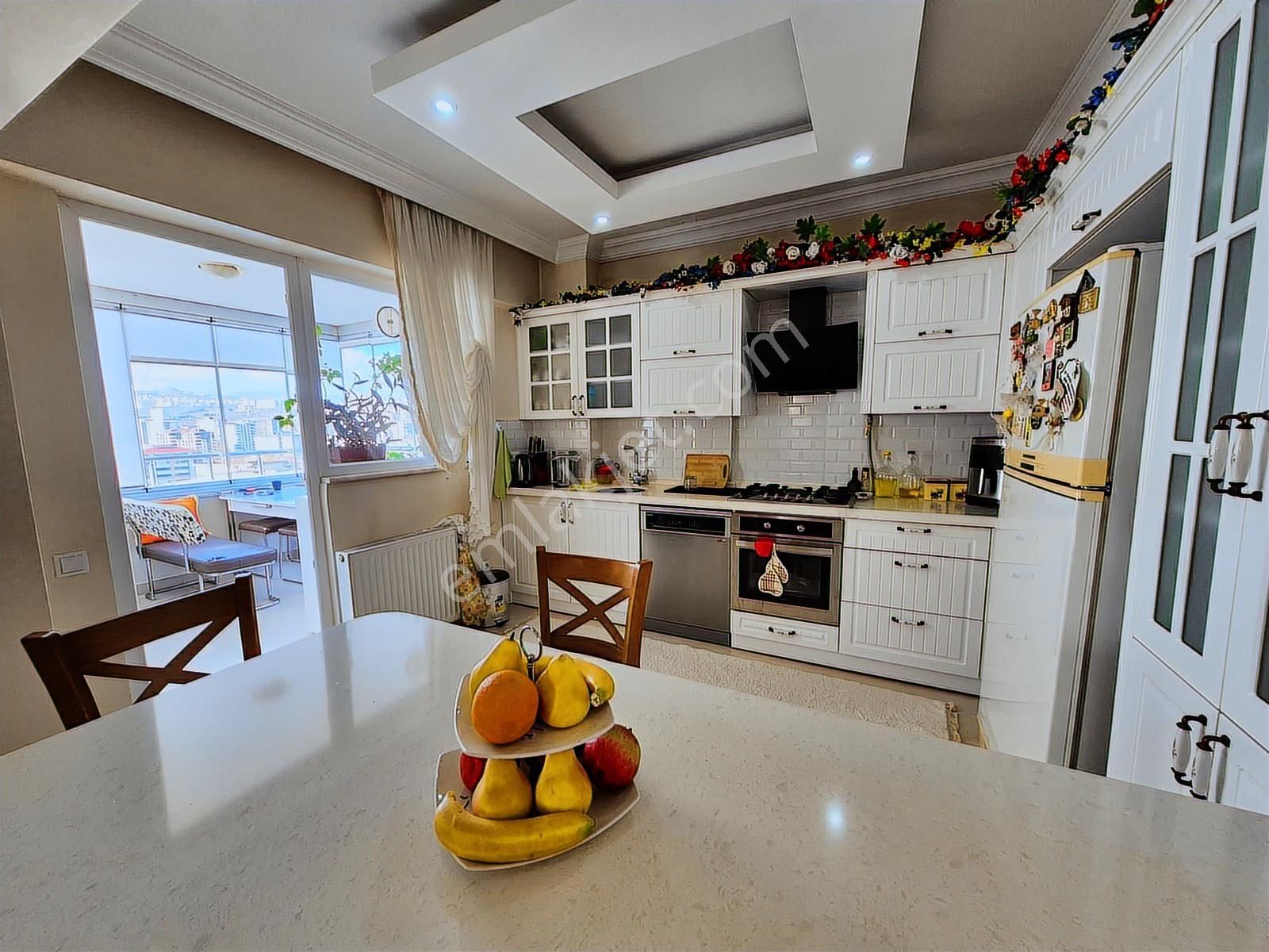 Derebahçe Yenişehir Sitesinde Yüzme Havuzlu Satılık 3+1 Daire - Görsel 5