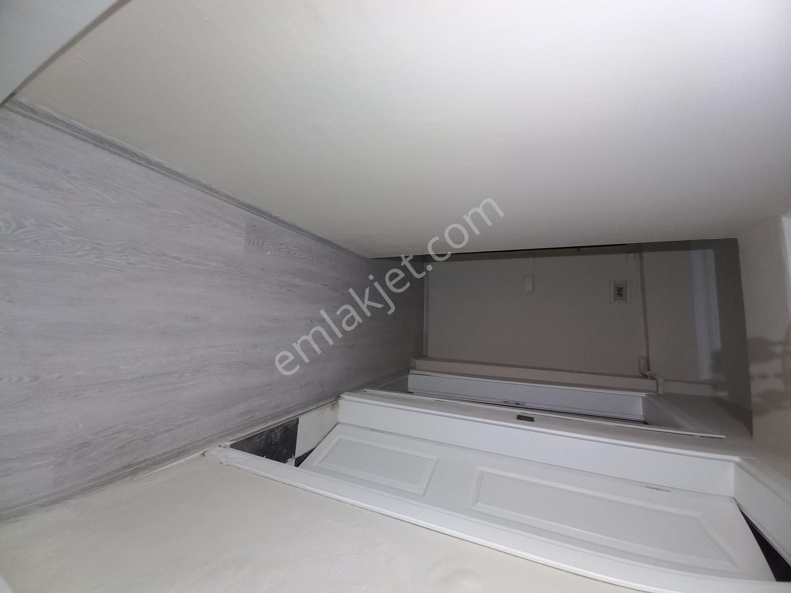 Şeref Emlak Karlıtepe Satılık Daire 2.950.000 Tl - Görsel 2