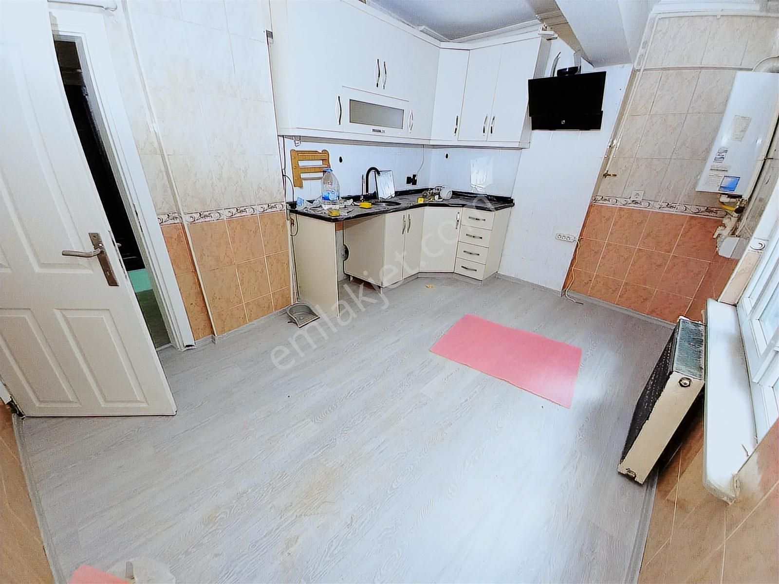 Şeref Emlak Karlıtepe Satılık Daire 2.950.000 Tl