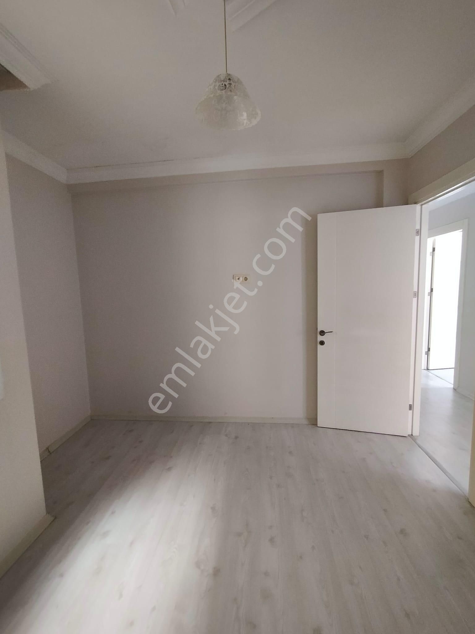 Buca İnönü Mah İzban Yakını Açık Mutfaklı 2+1 Kiralık Daire - Görsel 9