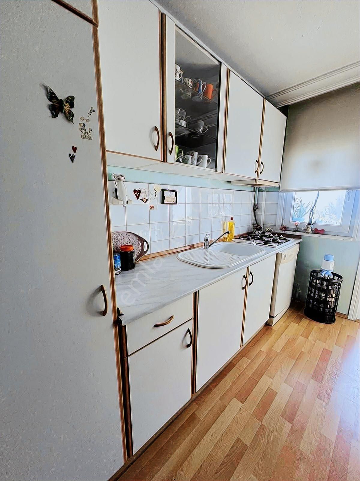 Çengelköy Ata-2 Sitesinde Önü Açık Keyifli 2+1 Daire - Görsel 12