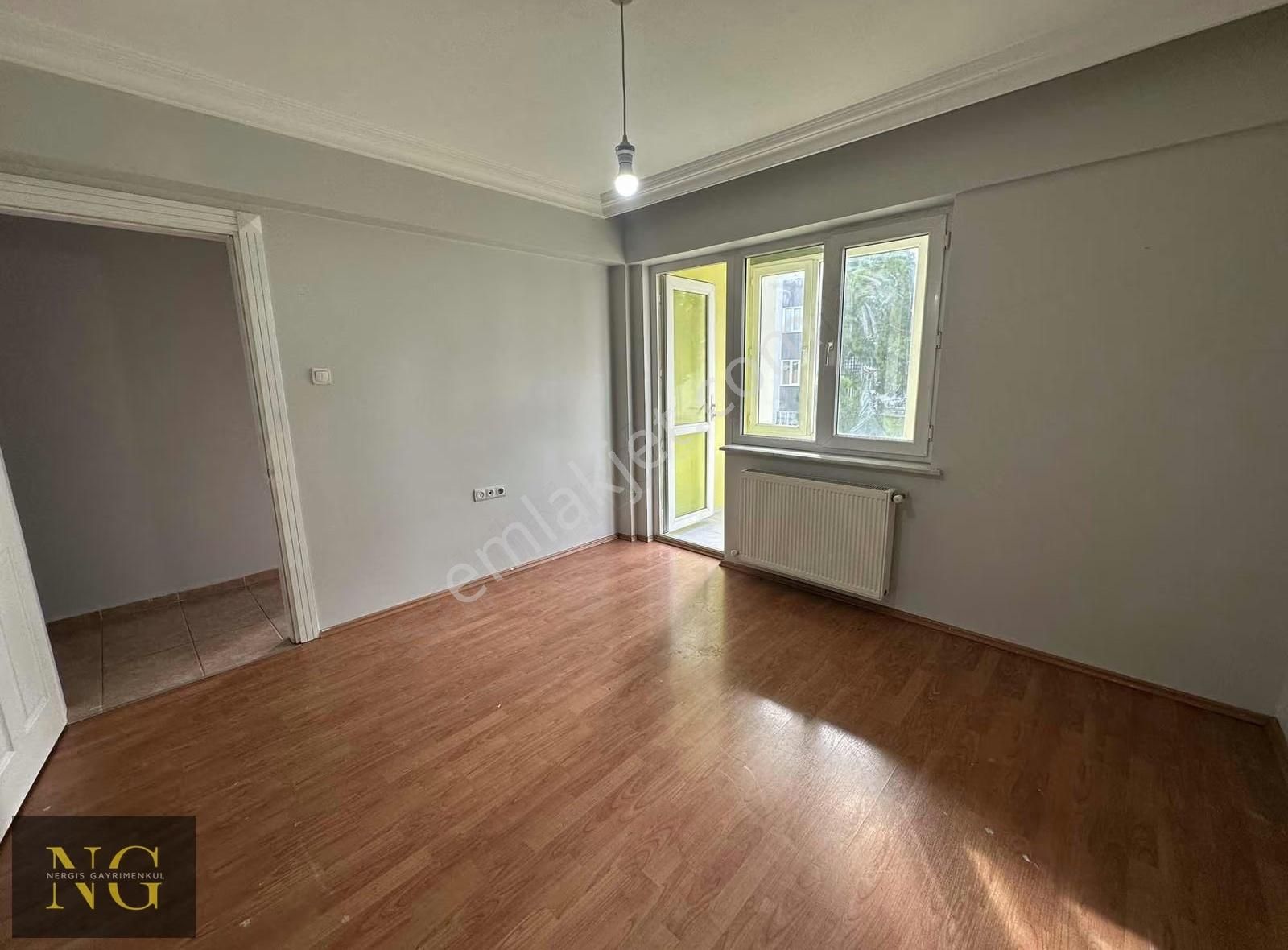 Nergisden Kiralık Fsm Bulvarda Acıbadem Yanında 3+1 170 M2 Daire - Görsel 35
