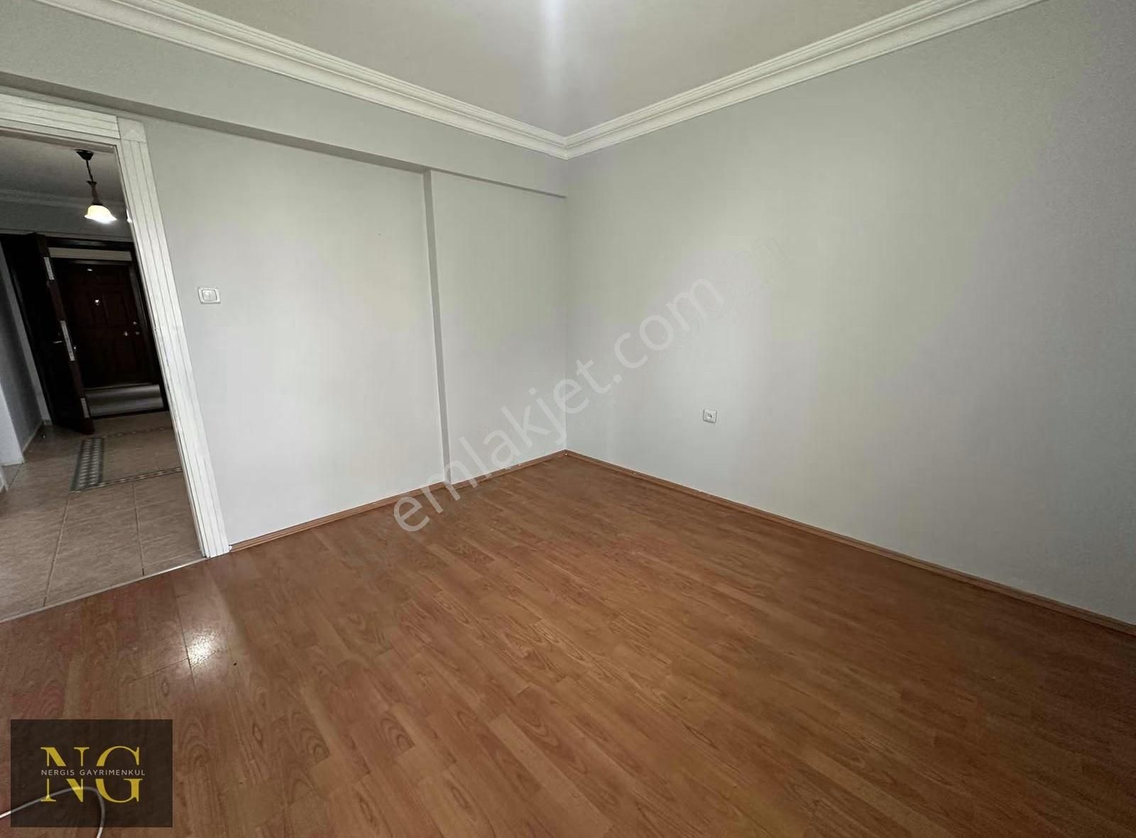 Nergisden Kiralık Fsm Bulvarda Acıbadem Yanında 3+1 170 M2 Daire - Görsel 28