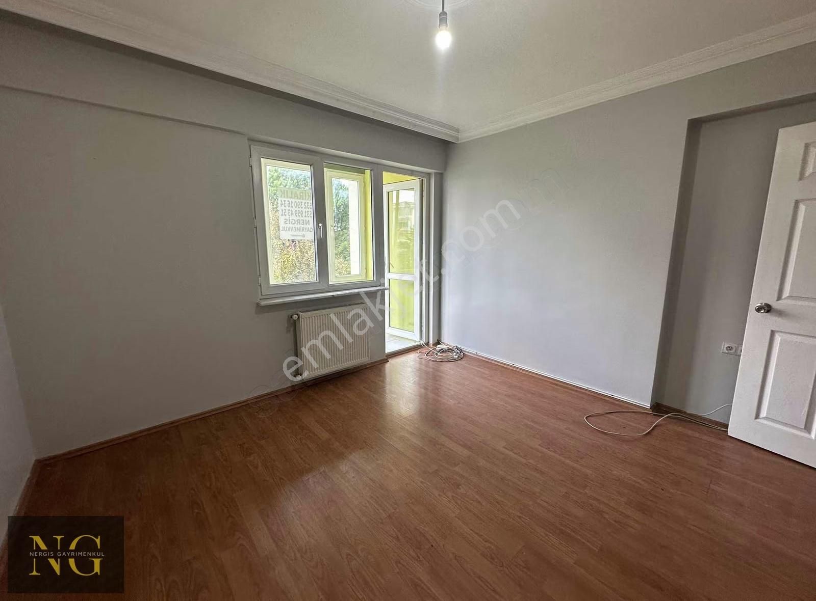 Nergisden Kiralık Fsm Bulvarda Acıbadem Yanında 3+1 170 M2 Daire - Görsel 15