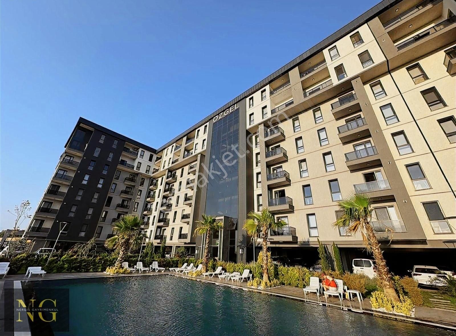 Nergisden Satılık Havuzlu Güvenlikli Site Loft Manzaralı Daire - Görsel 6